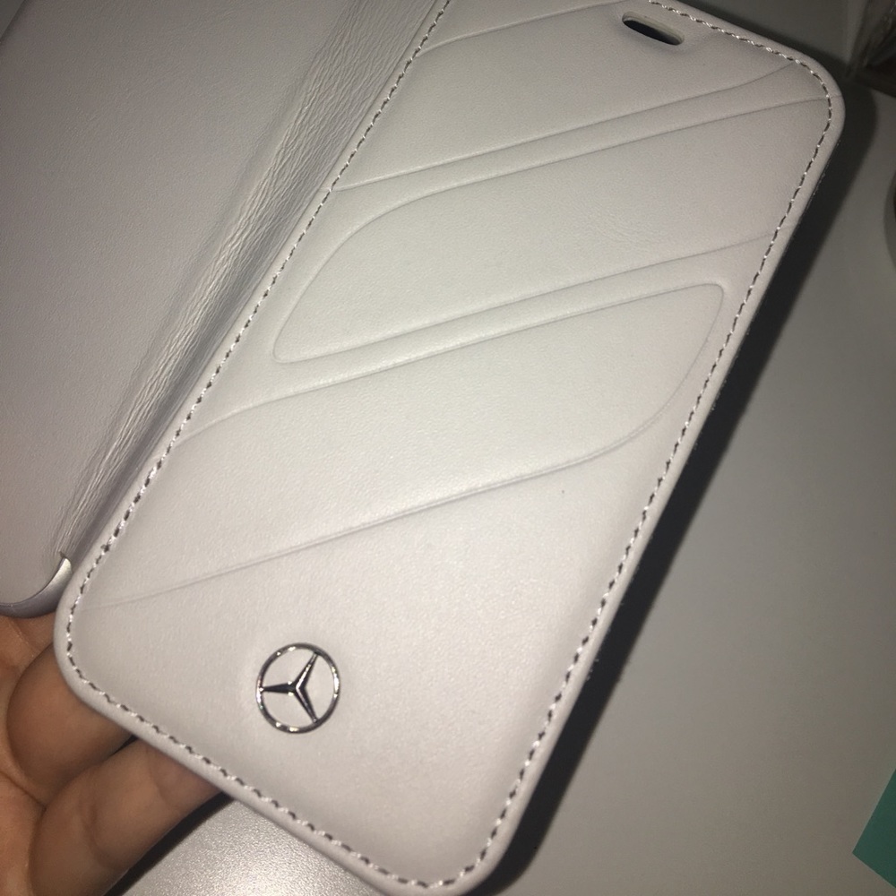 Phone case - Picture 5 of 6